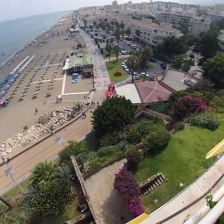 Apartment Living4Torremolinos